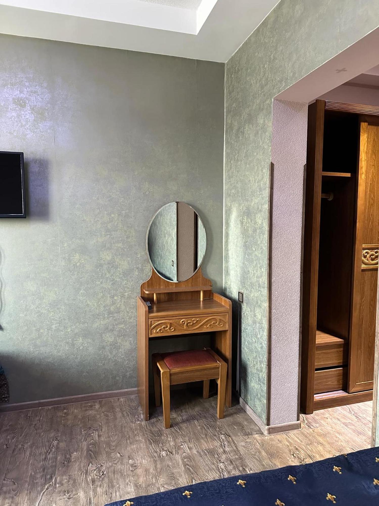 Hotel In Bakuriani Ngoại thất bức ảnh