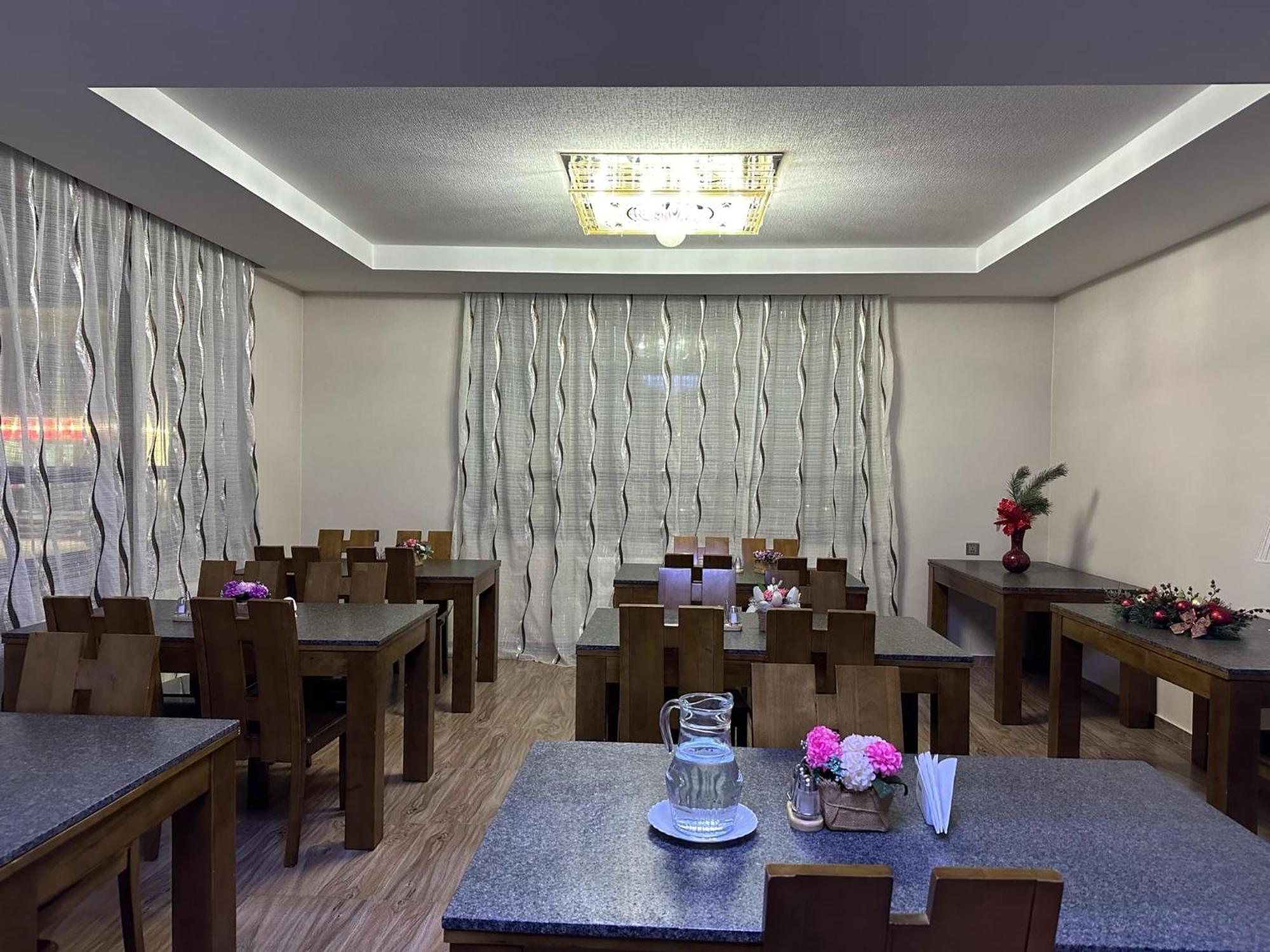Hotel In Bakuriani Ngoại thất bức ảnh